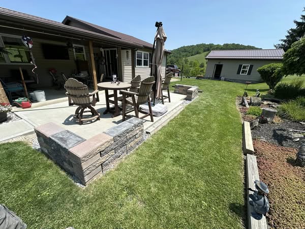 Custom retaining wall construction